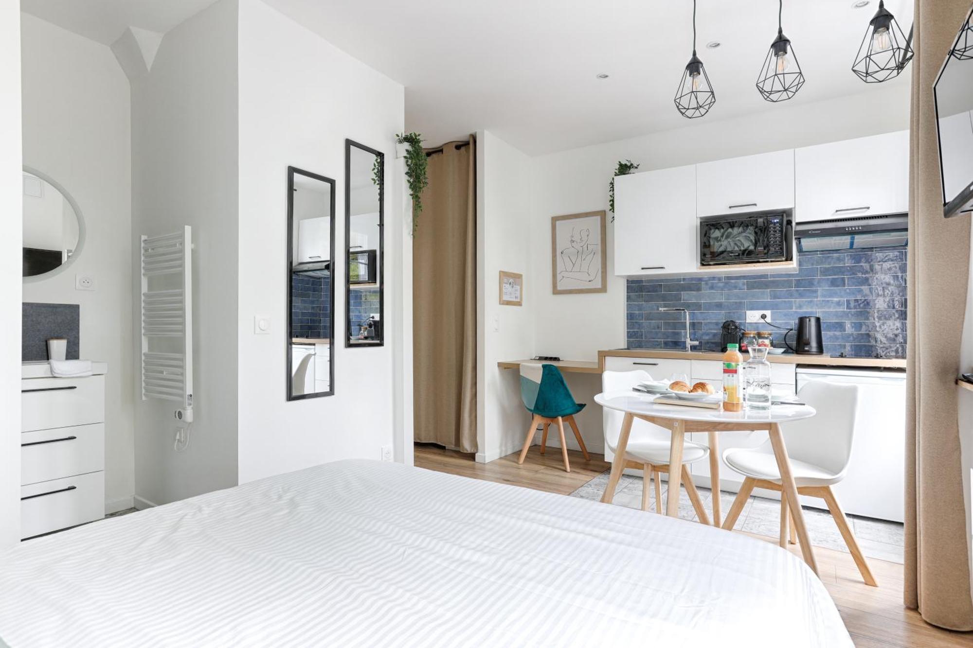 Studio Cosy Face Gare Rer A Sucy-en-Brie Exterior foto
